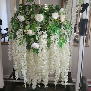 Wedding floral chandelier